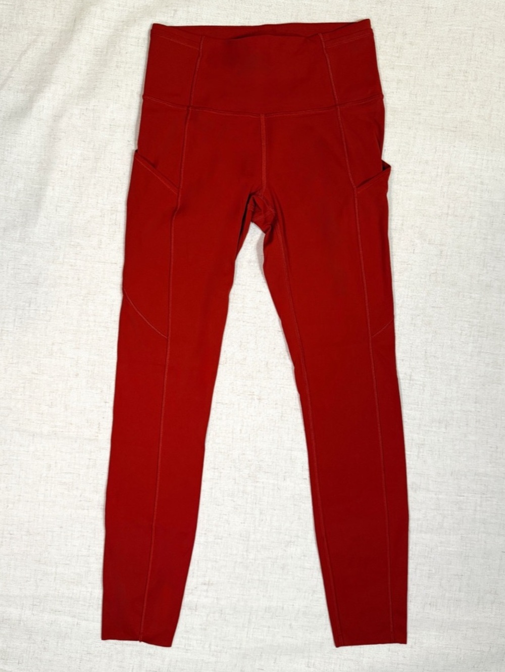 Lululemon Wunder Train High-Rise Tight with Pockets 25” (Size 4)